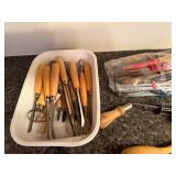 Large Lot of Vintage Rug Hooking and Craft Tools Spinners Crochet Scissors