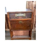 Vintage Wood Console AM Radio and Record Player Cabinet
