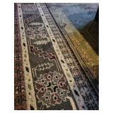 Traditional Area Rug with Geometric and Floral Patterns