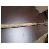 Dark House Fishing Spear