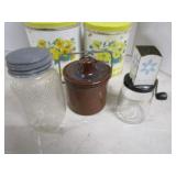 Vintage Kitchenwares