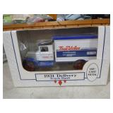 5 Die-Cast Trucks and Wagon Banks