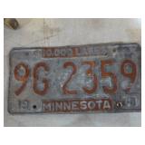 Vintage Washboard with MN License Plate
