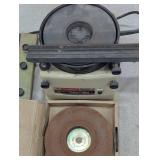 Makita Electric Sharpener with Grinding Wheel