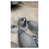 Set of 14 Canada Giant Goose Hunting Decoys with Removable Heads and Storage Bags