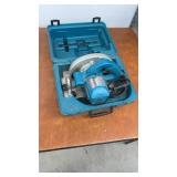 Makita 5007F 7-1/4 Inch Circular Saw with Hard Case