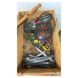Gun Cleaning Kit, Assorted shotgun shells, decoy string weights
