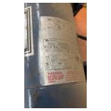 Sta-Rite Pump with Well-X-Trol WX-102 Pressure Tank and Valves