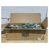 COSTWAY 6 FT Snow Flocked Christmas Tree, Artificial Holiday Hinged Pine Tree with 600 Branch Tips, Solid Metal Stand, Premium Xmas Full Fake Tree for Home, Office, Party Decoration