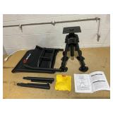 Costway Swivel Hunting Chair with Four 360°Adjustable Legs Folding Silent Swivel Blind Chair