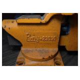 Pony 3-1/2" Swivel Base Bench Vise