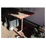 Adjustable Height Rolling Work Platform