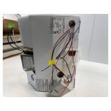 SUBURBAN RV WATER HEATER