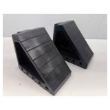 EXTREME MAX RUBBER WHEEL CHOCKS