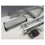 EXTREME MAX PONTOON AND DOCK LADDER