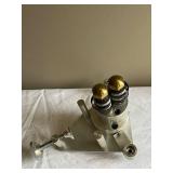 Bolivar Wool Cutter with Additional Attachments