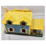 Fisher-Price Play Family House