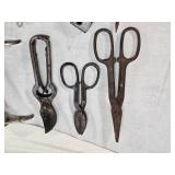 Dandee Chalk Line Reel No. 43, Vintage Hand Tools, Tin Snips and More