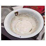 Kitchenware Items including Queen Ann Glasbake Cake Pan, Pyrex Cake Pan, Rice Cooker Pan No Lid, Copper Measuring Cups, and Glass Bowls