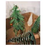 Vintage Style Assorted Bottle Brush Christmas Trees Set