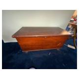 Antique Wood Blanket Storage Chest with Lock Mechanism