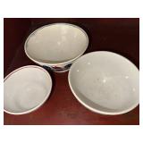 Set of 3 Vintage Stick Spatter Floral Ceramic Bowls Made in England