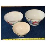Set of 3 Vintage Floral Mixing Bowls Made in England