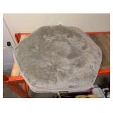 KIRKLAND SIGNATURE HEX EXTRA LARGE PET BED (TAN)