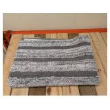 STRIPED BATHMAT 24” x 36” (GRAY)