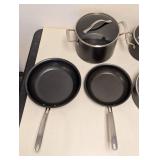 KIRKLAND SIGNATURE 12-PIECE COOKWARE SET