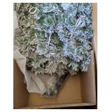 BEST CHOICE PRODUCTS 6.5 FT PRE-LIT PREMIUM HINGED PINE FLOCKED CHRISTMAS TREE