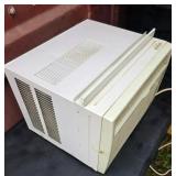 HAIER 8000 BTU Room Air Conditioner