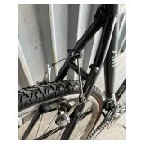 Trek 750 Hybrid Bicycle - Size Medium