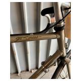 Trek 520 Vintage Touring Bicycle - Size Large