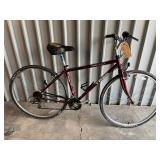 Trek 720 Hybrid Bicycle - Size Small