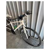 Trek 7.3 Hybrid Bicycle - Size Small