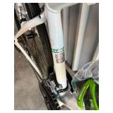 Trek 7.3 Hybrid Bicycle - Size Small