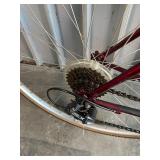 Trek 720 Step-Thru Hybrid Bicycle - Size Medium