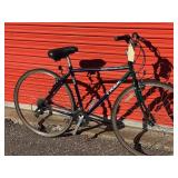 Trek 720 Multitrack Hybrid Bike - Size Medium