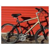 Trek Navigator 300 Hybrid Bicycle - Size Large