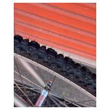 Trek 7100 Hybrid Bicycle - Size Medium