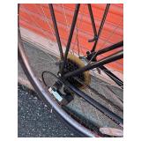 Trek 730 Hybrid Bicycle - Size Medium