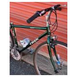 Trek 730 Hybrid Bicycle - Size Small