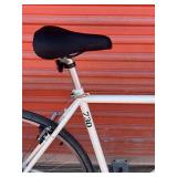 Trek 730 Hybrid Bicycle - Size Large