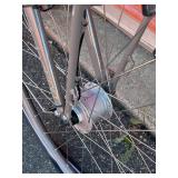 Townie 8d Cruiser Bicycle