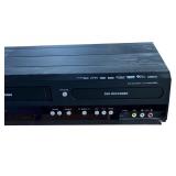P - Magnavox 4-Head Hi-Fi Stereo VCR/DVD Recorder Model: ZV427MG9A
