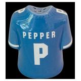 DR - UNC Tar Heels Salt and Pepper Shakers with Blue Elephant Figurine