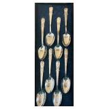 LR - Collection of 25 U.S. Presidents Commemorative Spoons with Display Case
