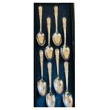LR - Collection of 25 U.S. Presidents Commemorative Spoons with Display Case
