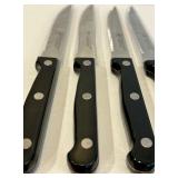 LR - Set of 4 International Supreme Cutlery Serrated Steak Knives